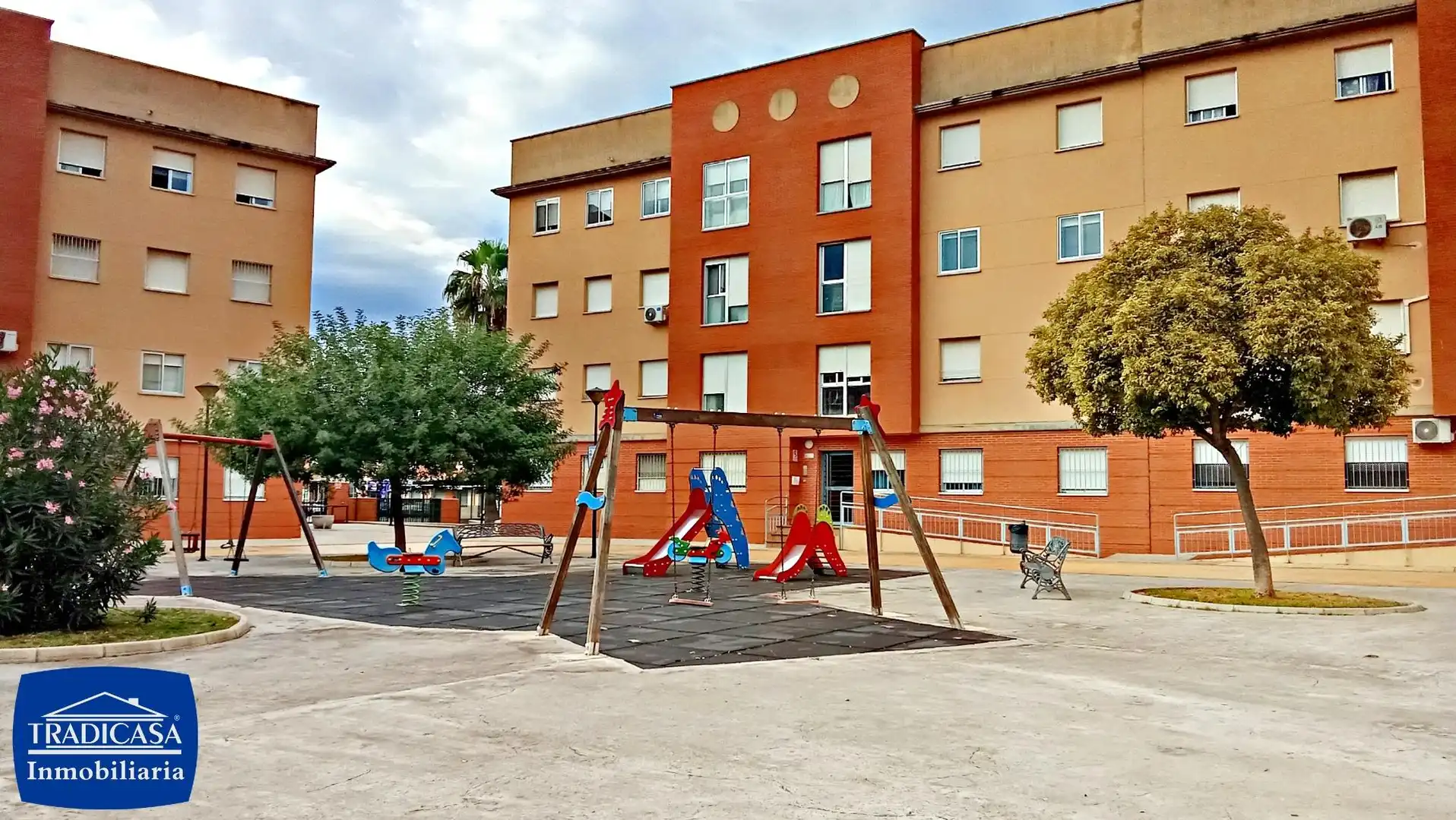 Exterior view of Flat for sale in Jerez de la Frontera  with Private garden, Storage room and Community pool