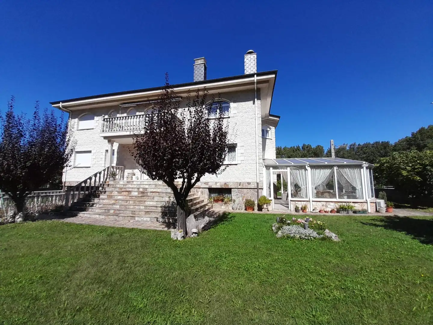 Villa con terrazza in vendita a Torre del Bierzo