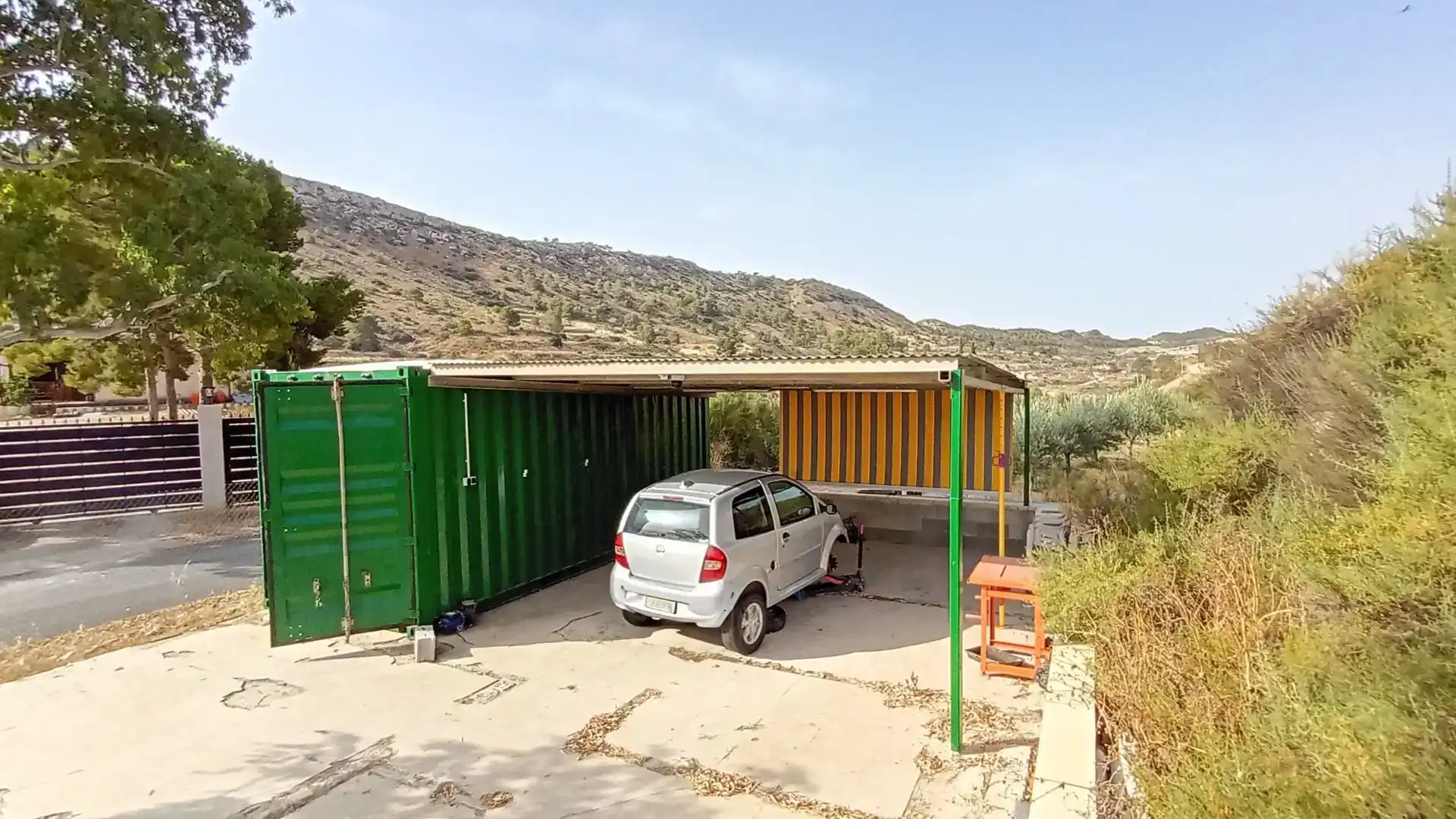 Aparcament de Finca rústica en venda en Aspe amb Piscina