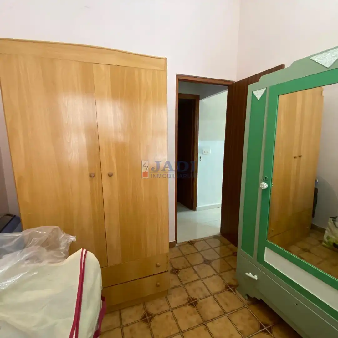 Habitación de Piso en venta en Valdepeñas con Aire acondicionado y Calefacción