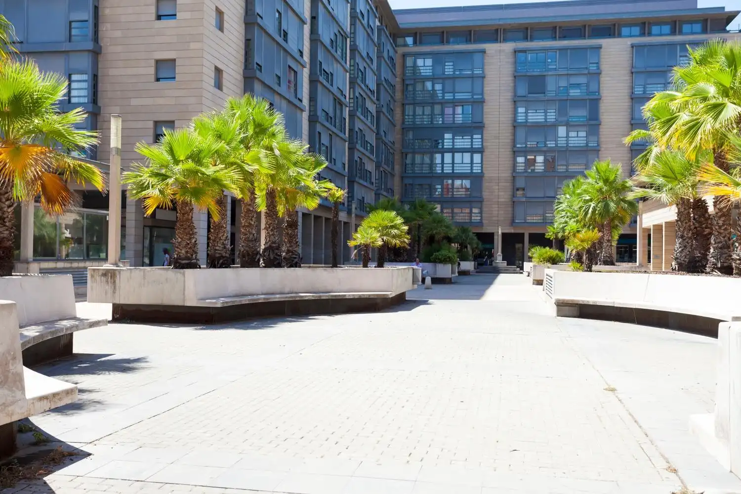 Vista exterior de Piso en venta en Zaragoza con Calefacción y Balcón