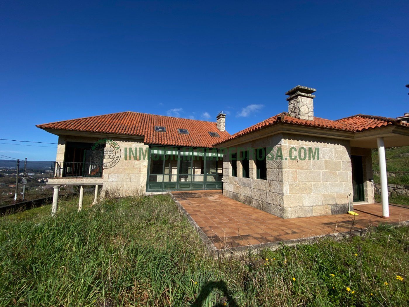 Vista exterior de Casa o xalet en venda en Pontevedra Capital  amb Calefacció i Terrassa