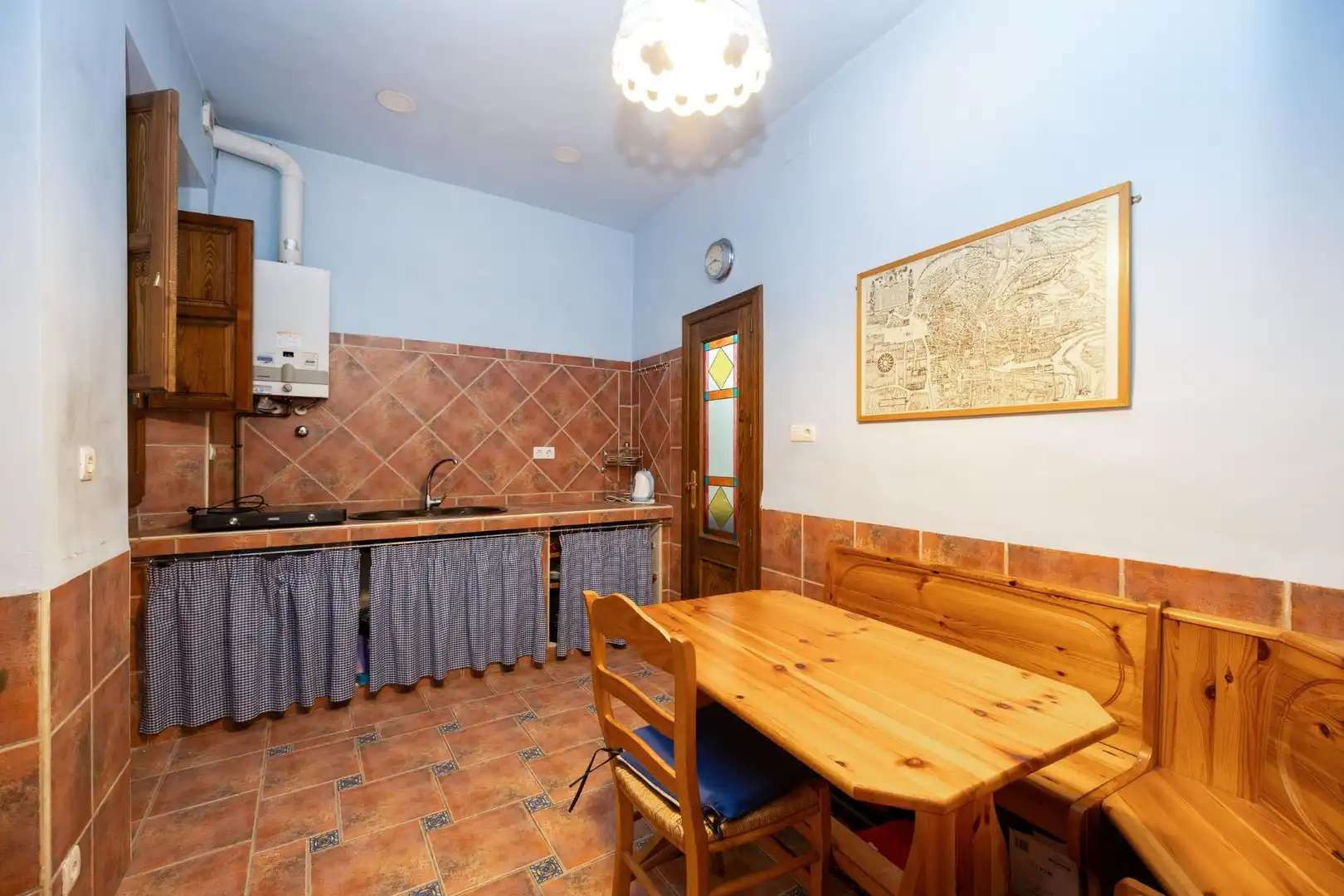 Cuina de Casa o xalet en venda en Granada amb Aire condicionat, Terrassa i Moblat