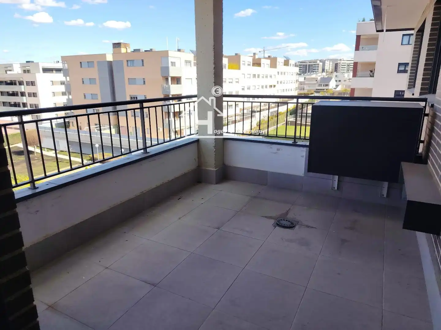 Terrasse von Wohnung zur Miete in Guadalajara mit Klimaanlage, Heizung und Terrasse