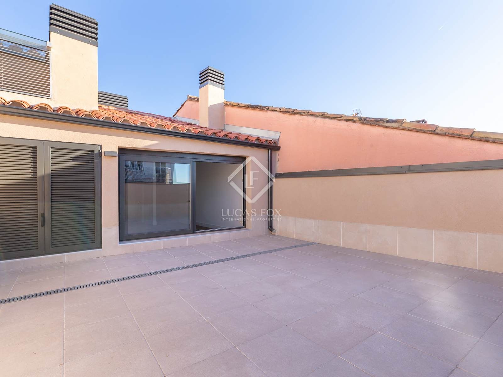 Terrace of Attic for sale in Sant Feliu de Llobregat  with Air Conditioner, Heating and Parquet flooring