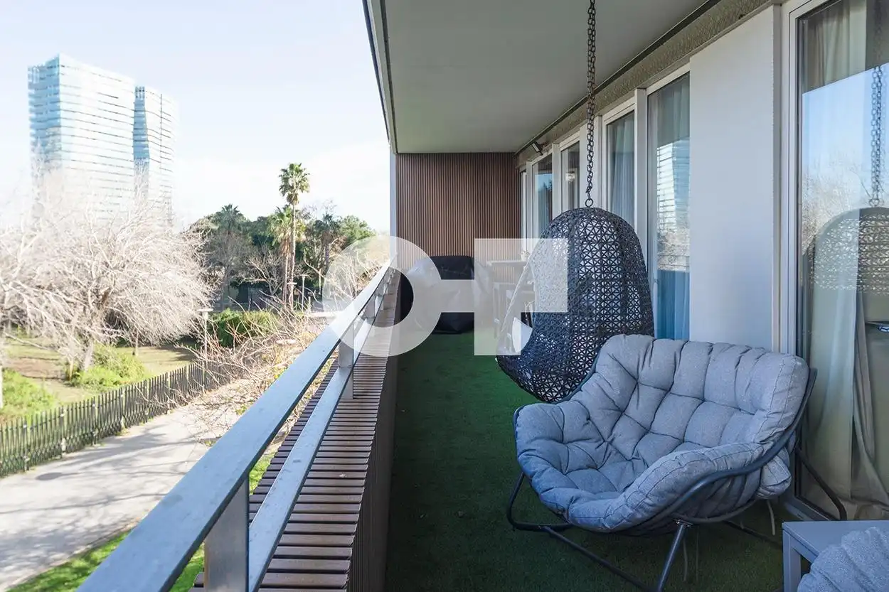 Terraza de Piso en venta en Barcelona con Aire acondicionado, Calefacción y Jardín privado