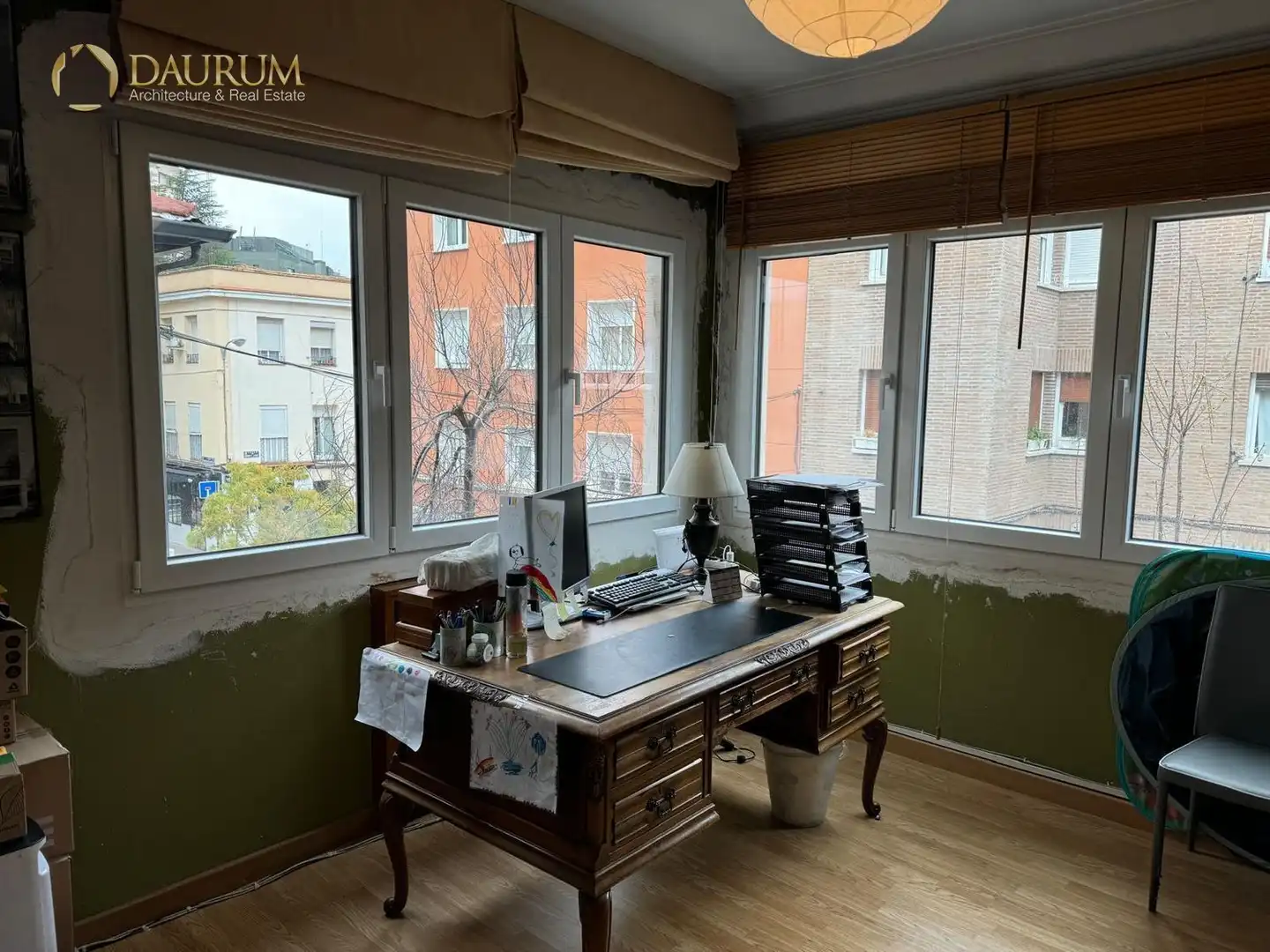 Piso en venta en Madrid con Calefacción, Terraza y Trastero