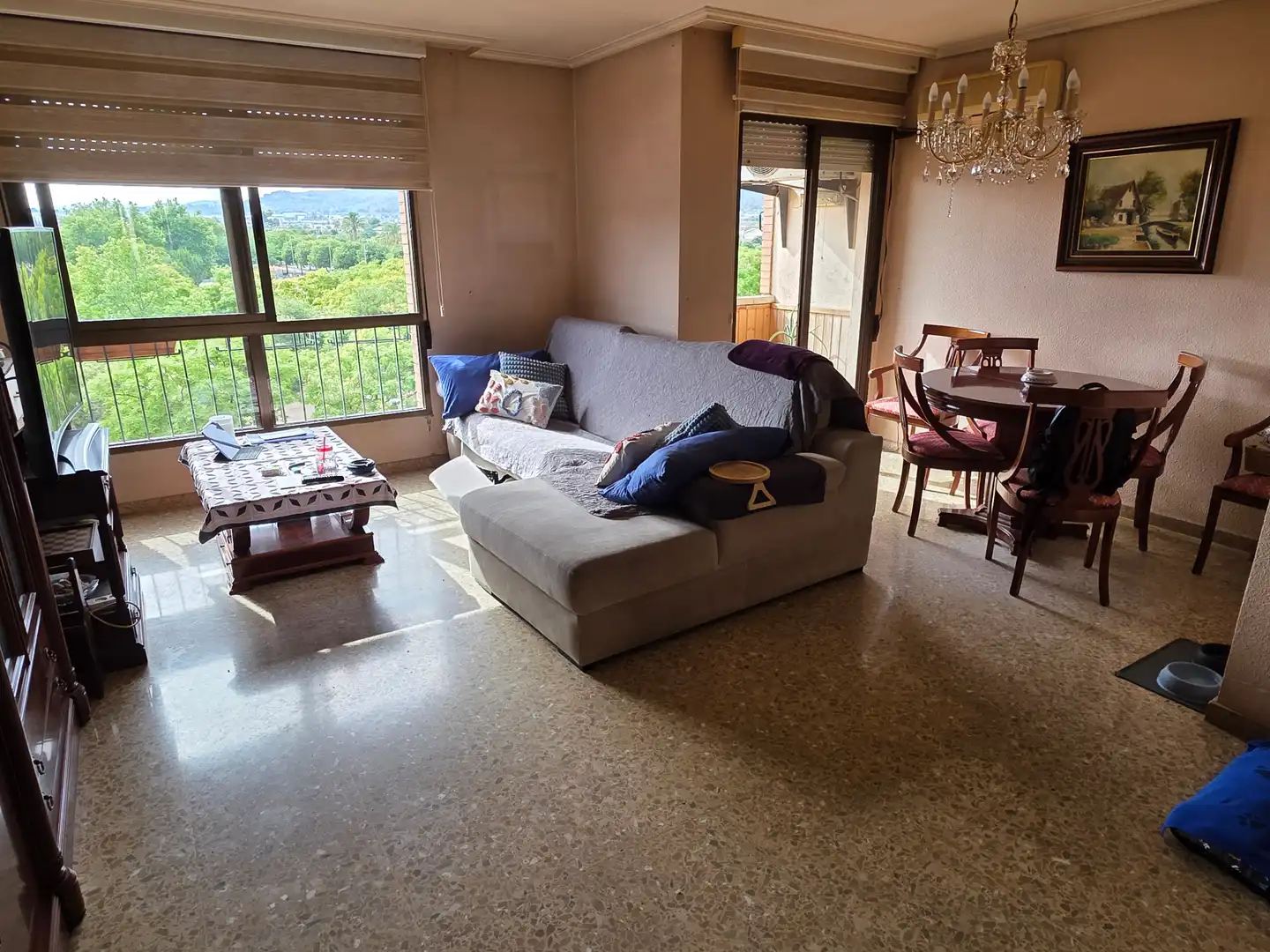 Sala d'estar de Pis en venda en Castellón de la Plana / Castelló de la Plana amb Aire condicionat, Traster i Balcó