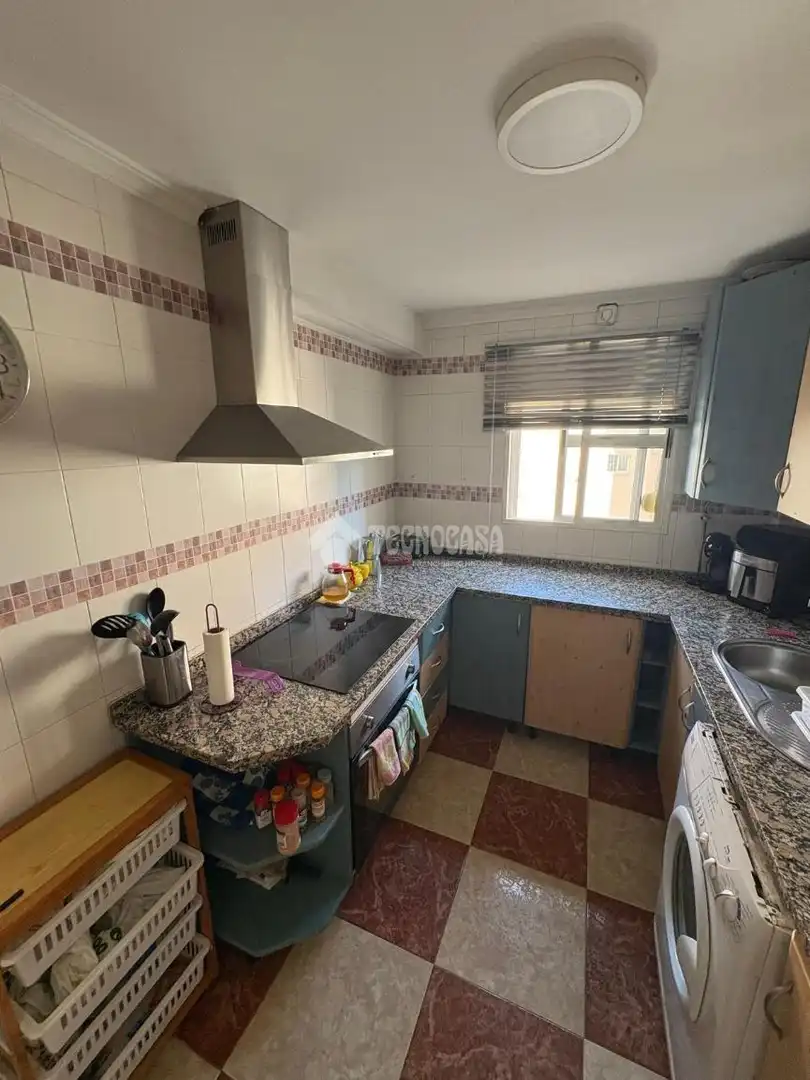 Cocina de Piso en venta en La Rinconada con Aire acondicionado