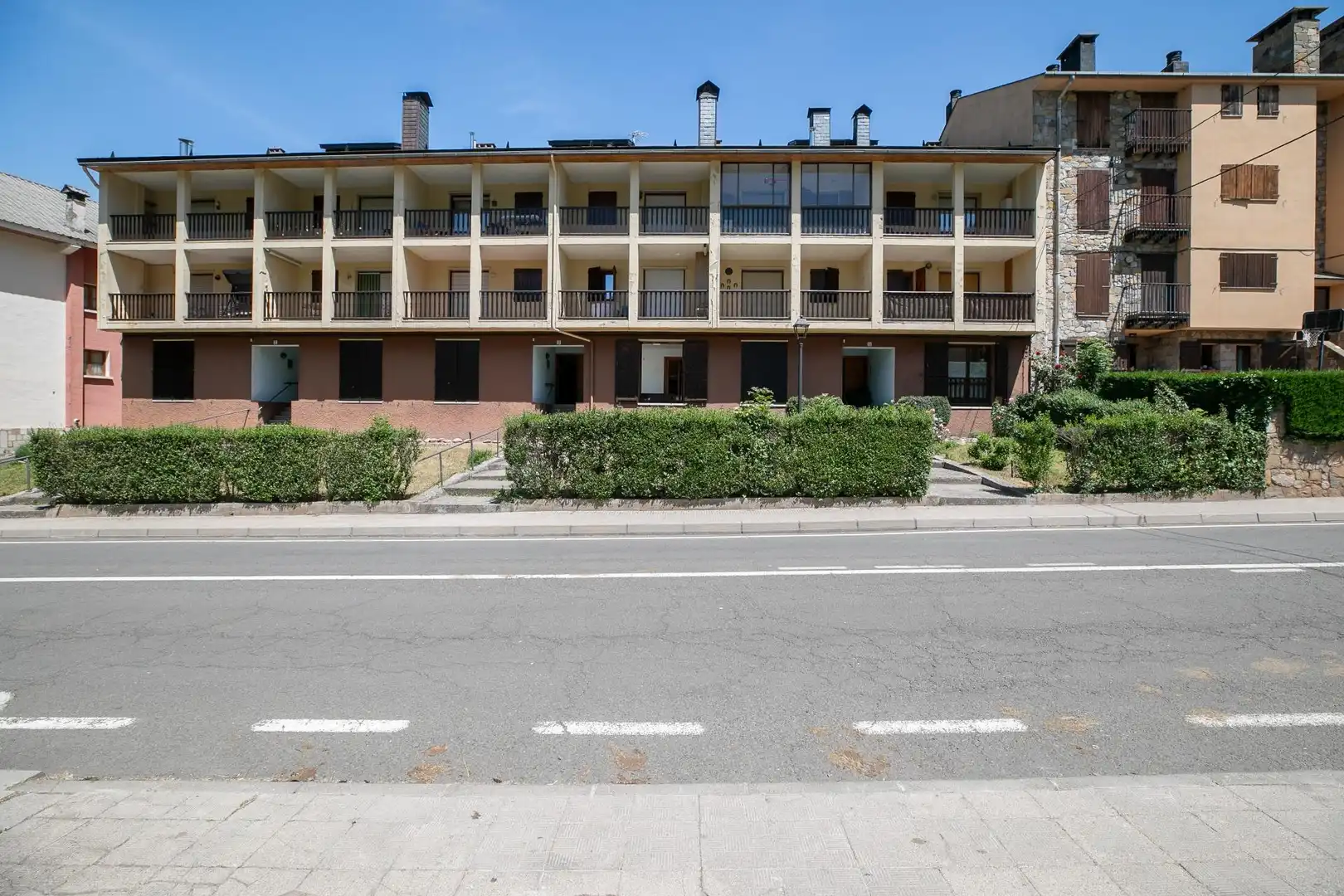 Vista exterior de Piso en venta en Castejón de Sos con Calefacción y Balcón