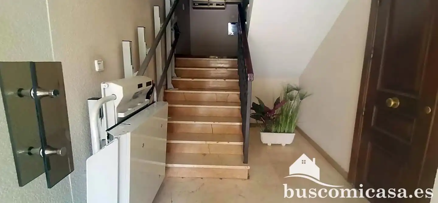 Piso de alquiler en Constitución, Linarejos