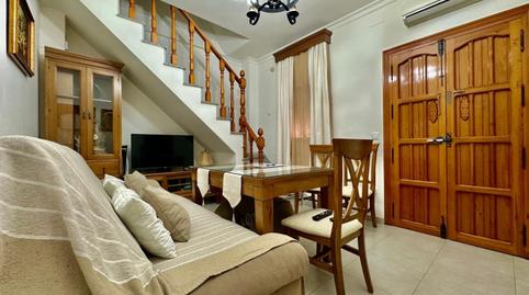 Foto 3 de Dúplex en venta en Lora del Río, Sevilla