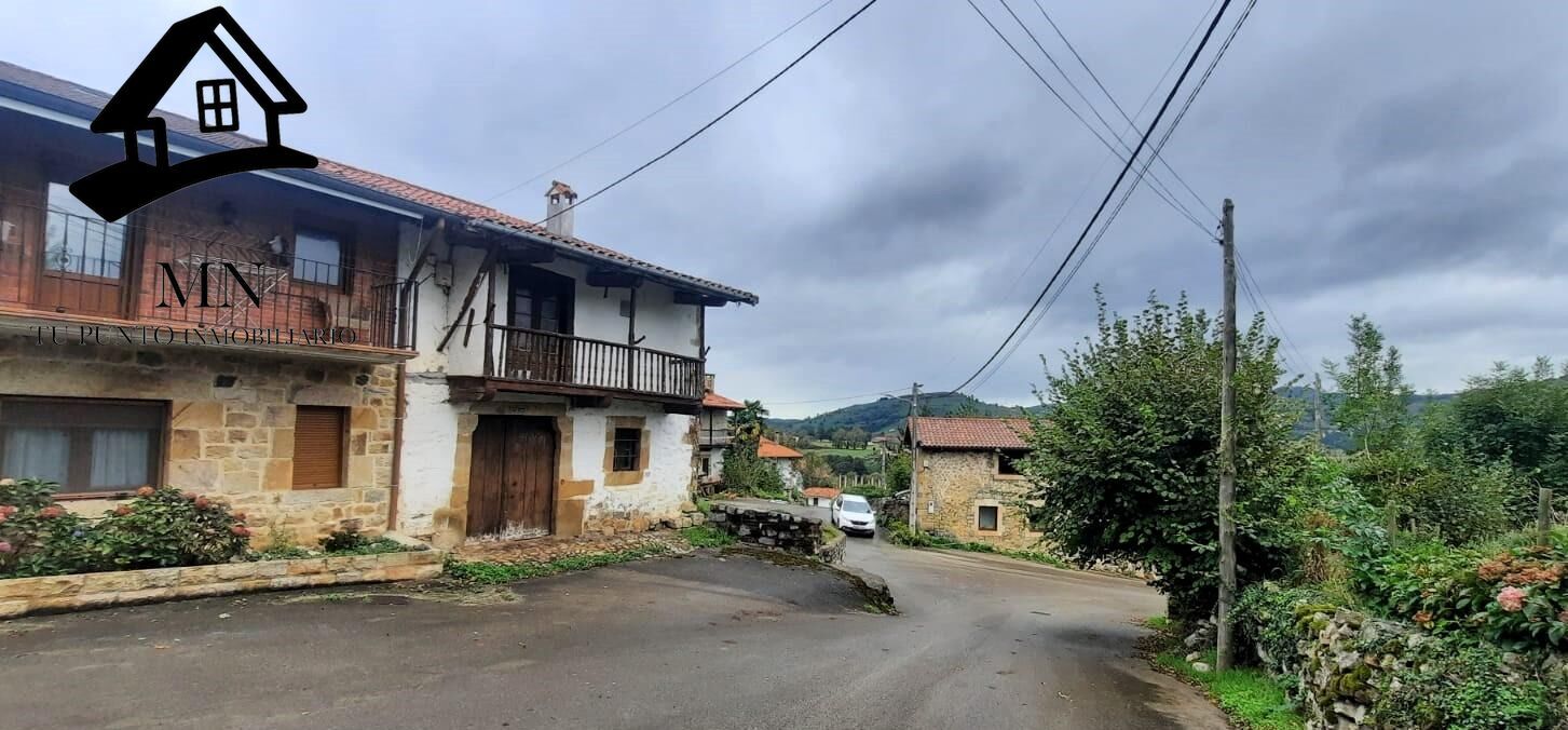 Exterior view of Country house for sale in Villacarriedo  with Private garden and Balcony