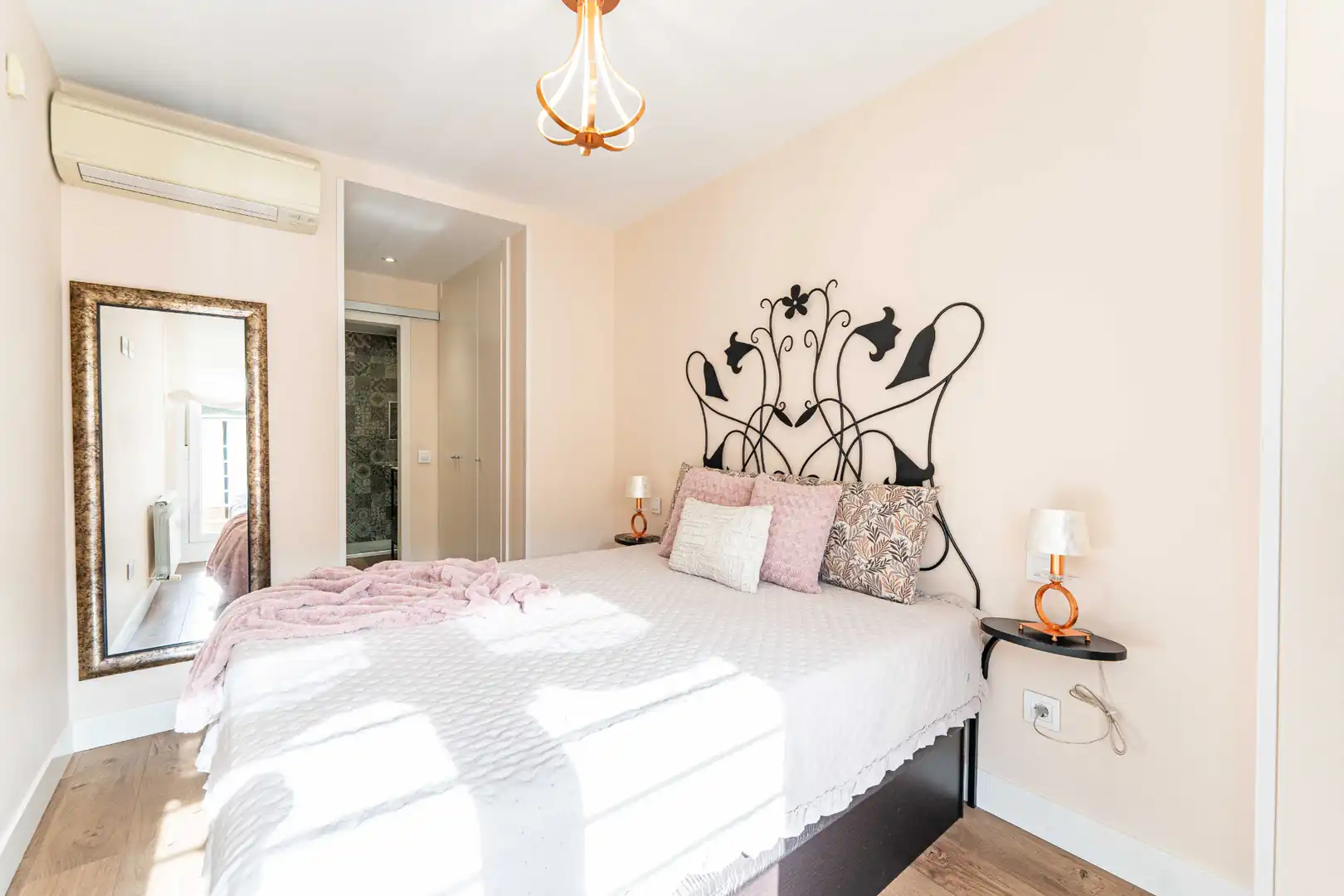Bedroom of Ground floor for sale in Arroyomolinos (Madrid)  with Air Conditioner, Heating and Private garden