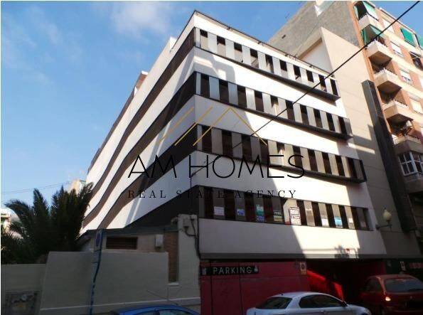 Garaje en Venta en Mercado