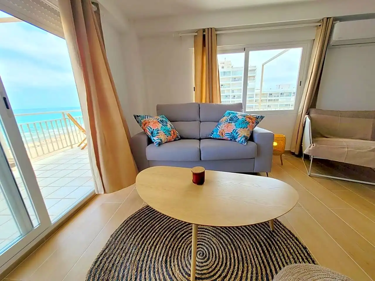 Àtic de lloguer a Marítim De Neptú, 31, Playa de Gandia