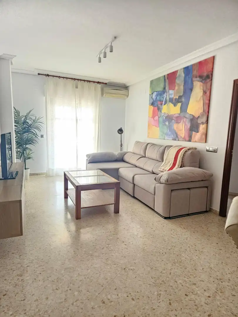 Wohnzimmer von Wohnung zur Miete in Dos Hermanas mit Klimaanlage, Terrasse und Möbliert