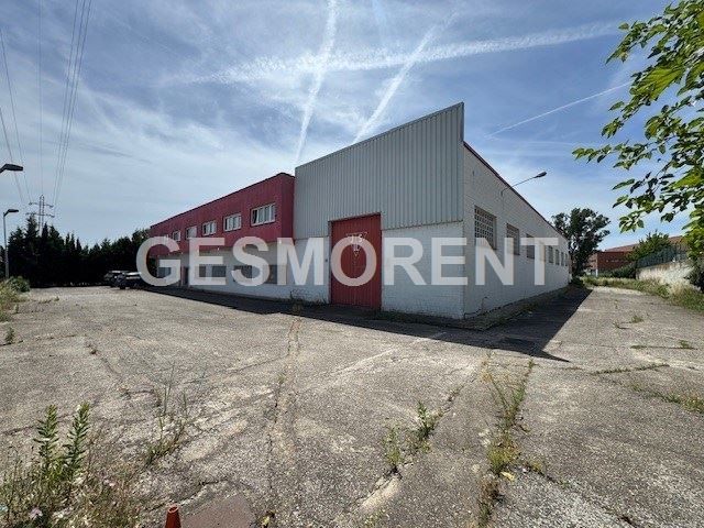 Nau industrial en venda a Polinyà