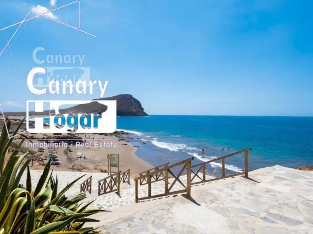 Exterior view of Houses for sale in Granadilla de Abona  with Air Conditioner, Heating and Private garden