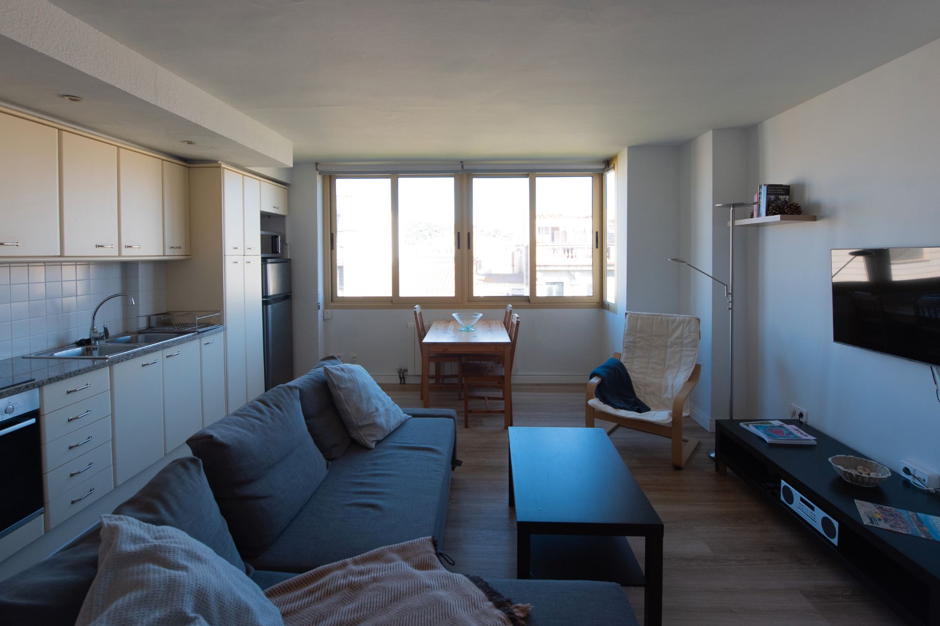 Living room of Apartment for sale in Sant Feliu de Guíxols  with Air Conditioner, Heating and Furnished