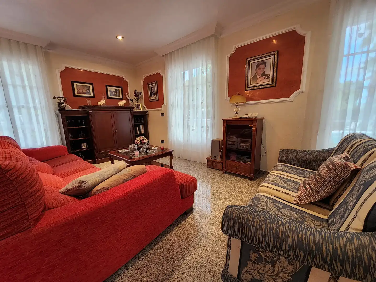 Living room of Houses for sale in San Vicente del Raspeig / Sant Vicent del Raspeig  with Storage room, Swimming Pool and Community pool