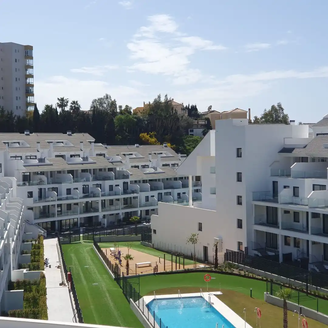 Vista exterior de Ático en venta en Fuengirola con Calefacción, Terraza y Trastero