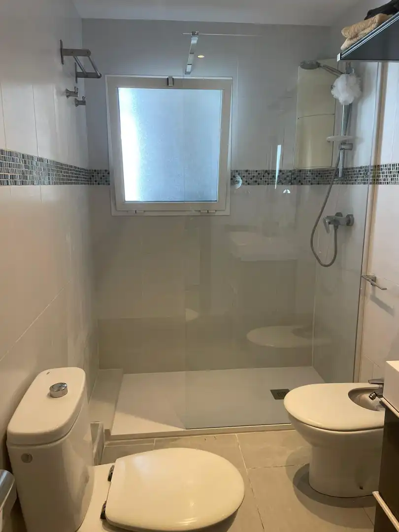 Badezimmer von Wohnungen zur Miete in Santa Pola mit Terrasse