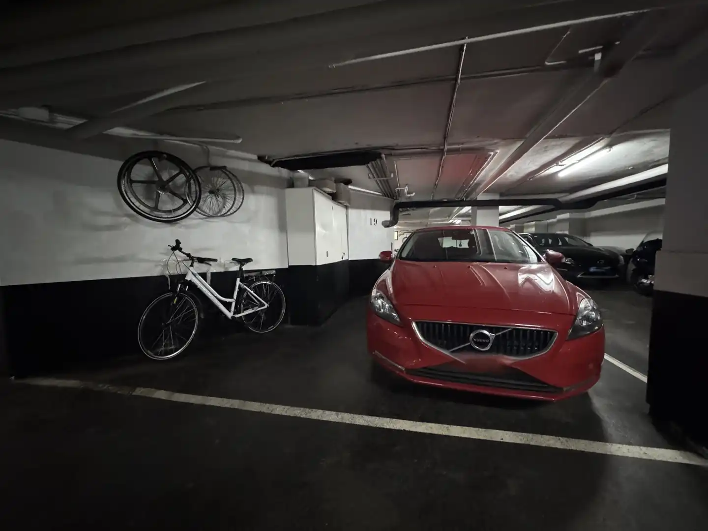 Parking de Piso en venta en Getxo  con Calefacción, Terraza y Amueblado