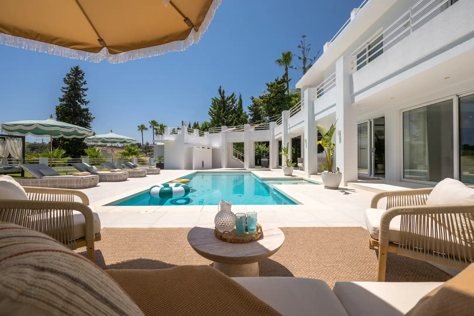 Casa con piscina en venta en Nueva Andalucía, imagen 3