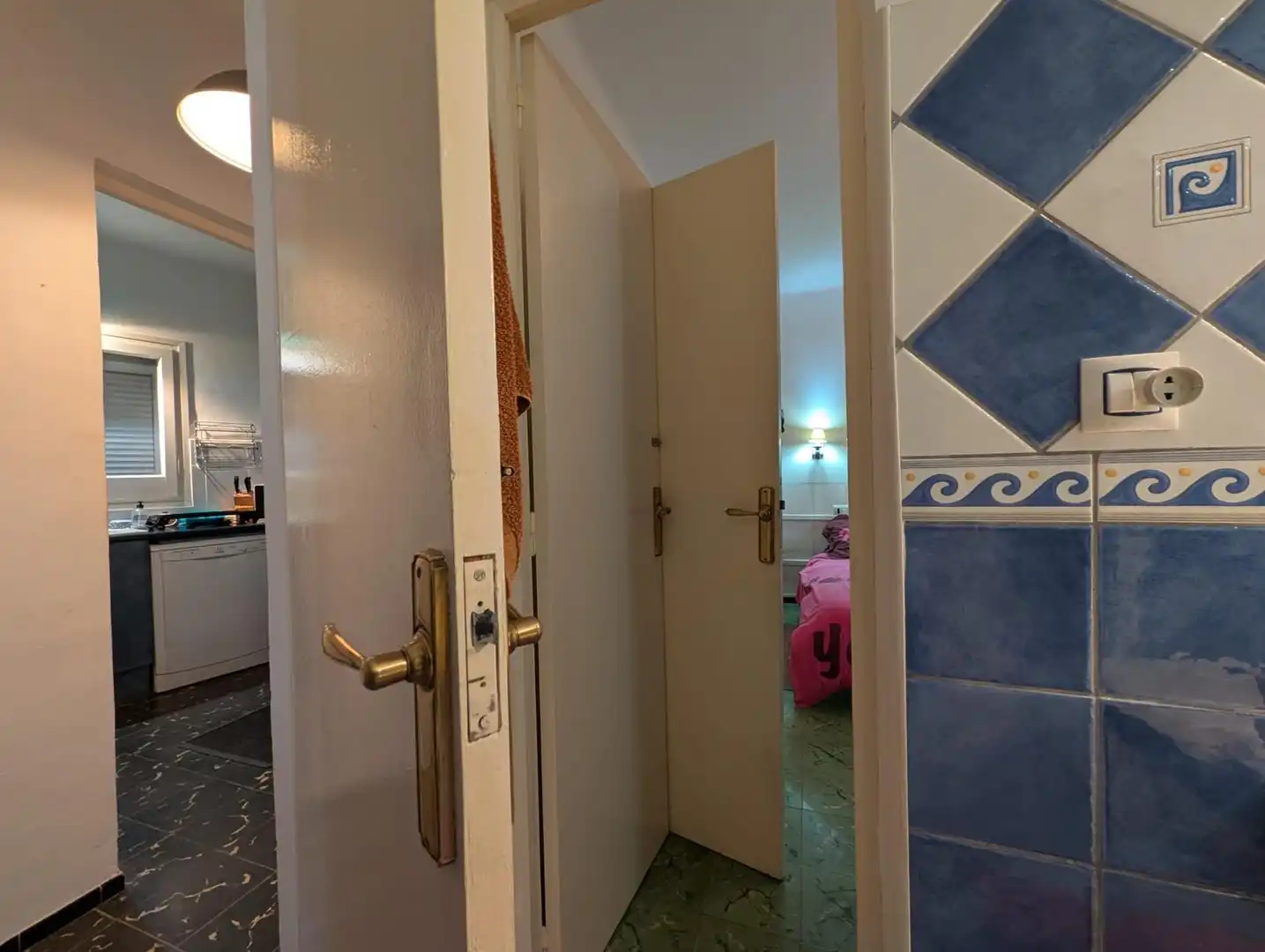 Haus oder Chalet zum Verkauf in Roses mit Privatgarten, Terrasse und Möbliert