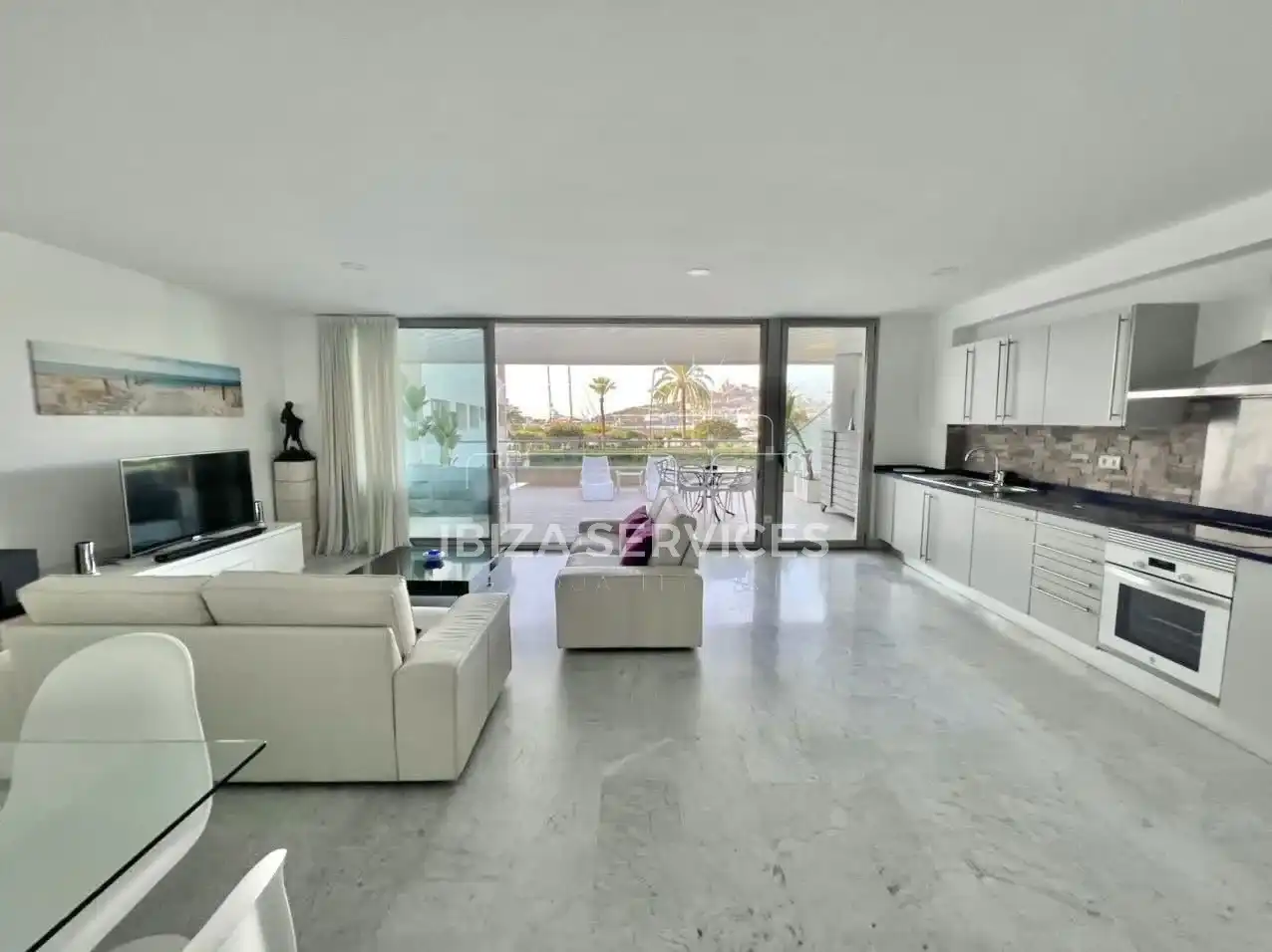 Sala d'estar de Pis en venda en Eivissa amb Aire condicionat, Jardí privat i Piscina