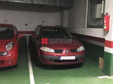 Aparcament en venda a Ensanche - Sar