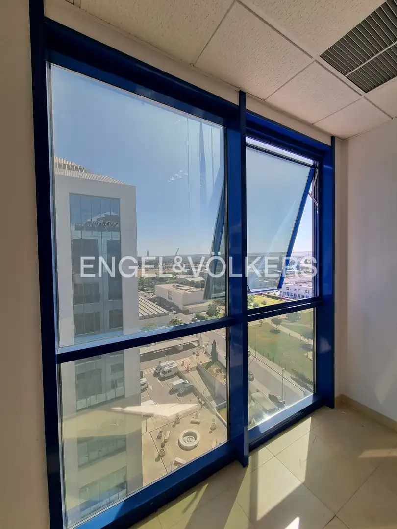 Exterior view of Flat for sale in Sevilla  with Heating