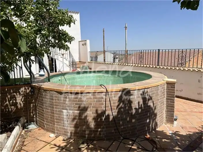 Adossat amb piscina en venda a Priego de Córdoba, imagen 2
