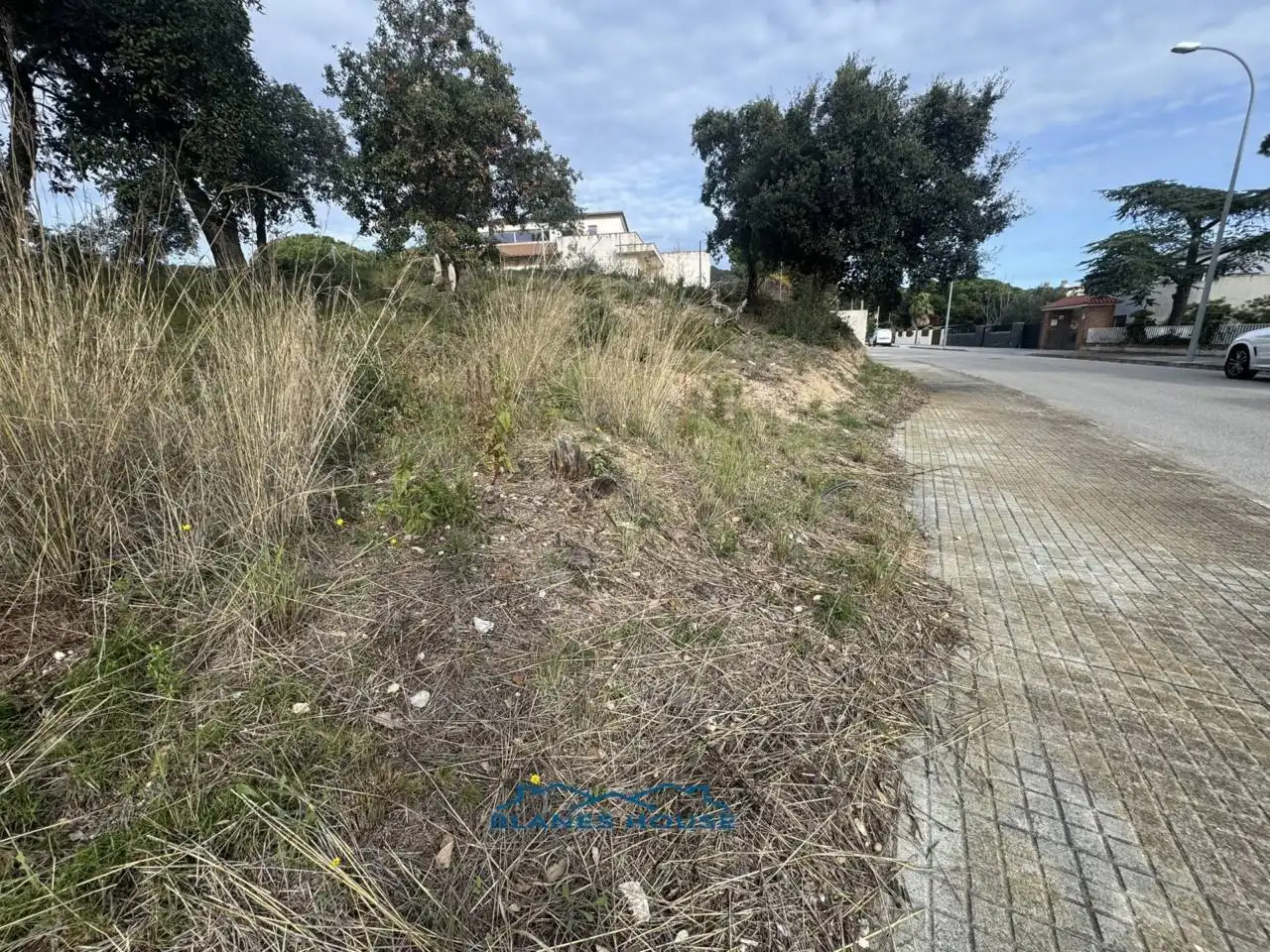 Wohnbaugrundstück zum Verkauf in Avenida San Daniel 0, imagen 2