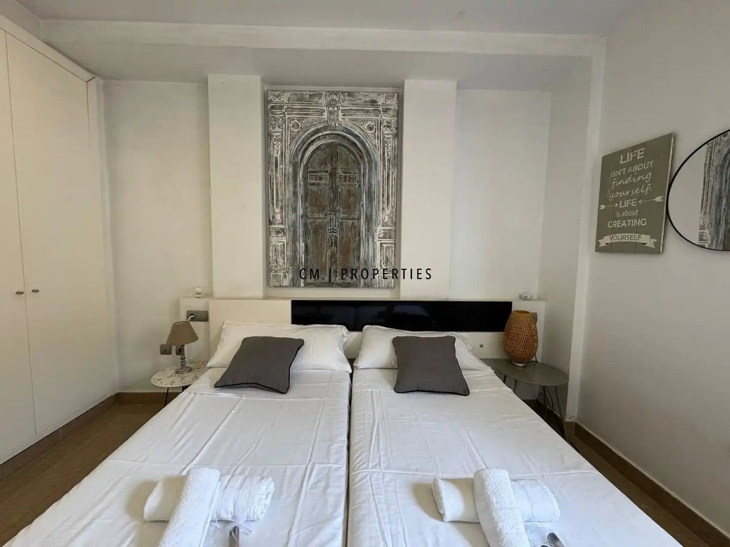 Dormitori de Casa adosada en venda en Valencia amb Aire condicionat, Terrassa i Traster