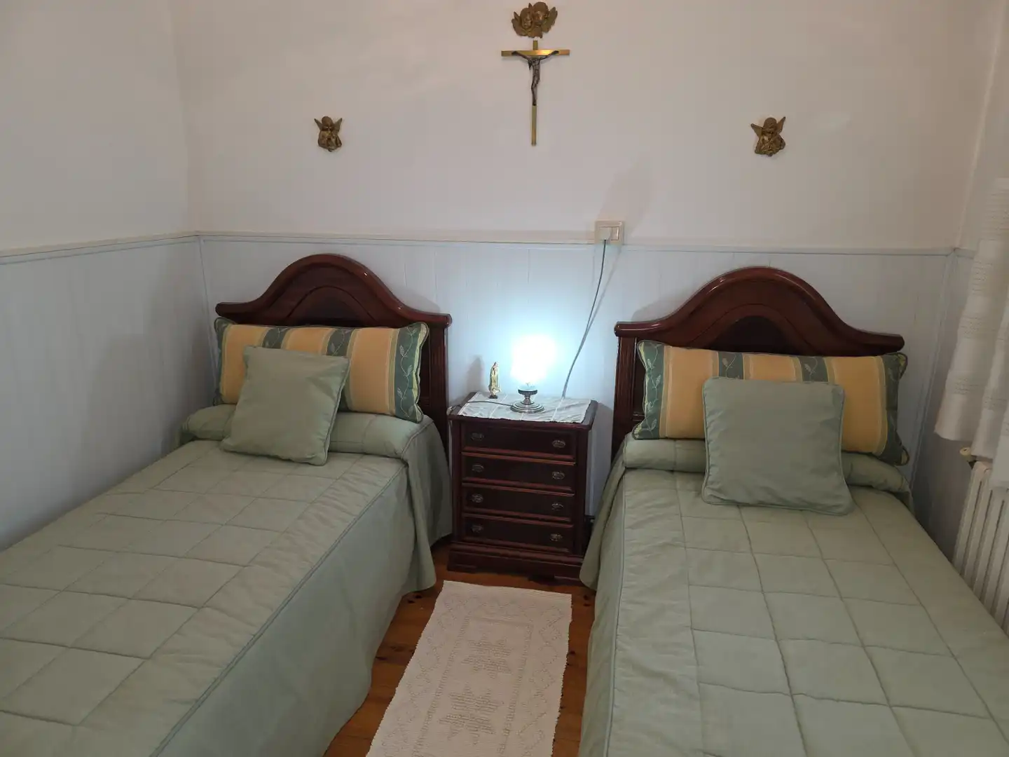 Dormitori de Casa adosada en venda en Vilalba amb Traster i Moblat