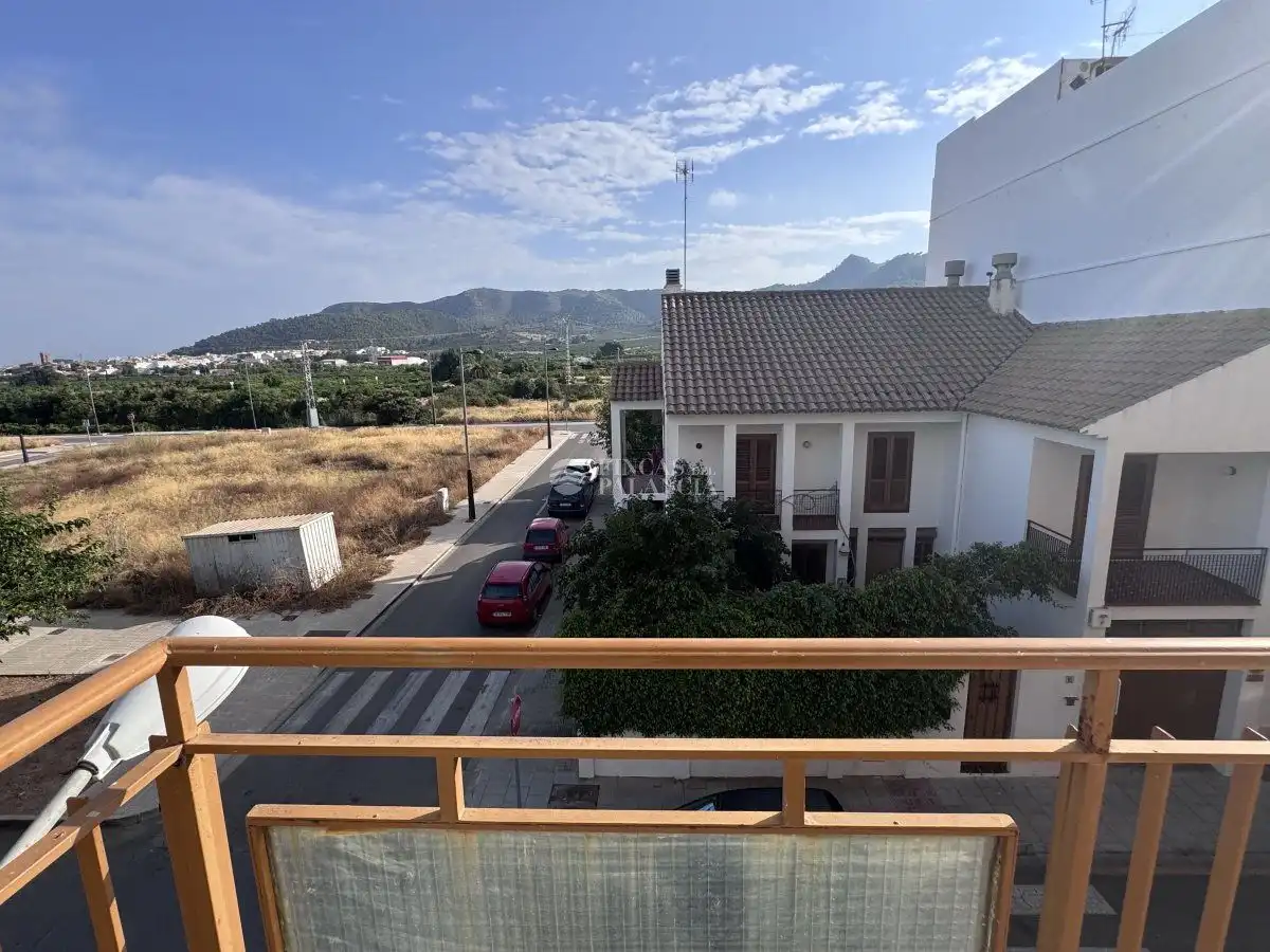 Vista exterior de Pis en venda en Quart de les Valls amb Aire condicionat, Calefacció i Traster