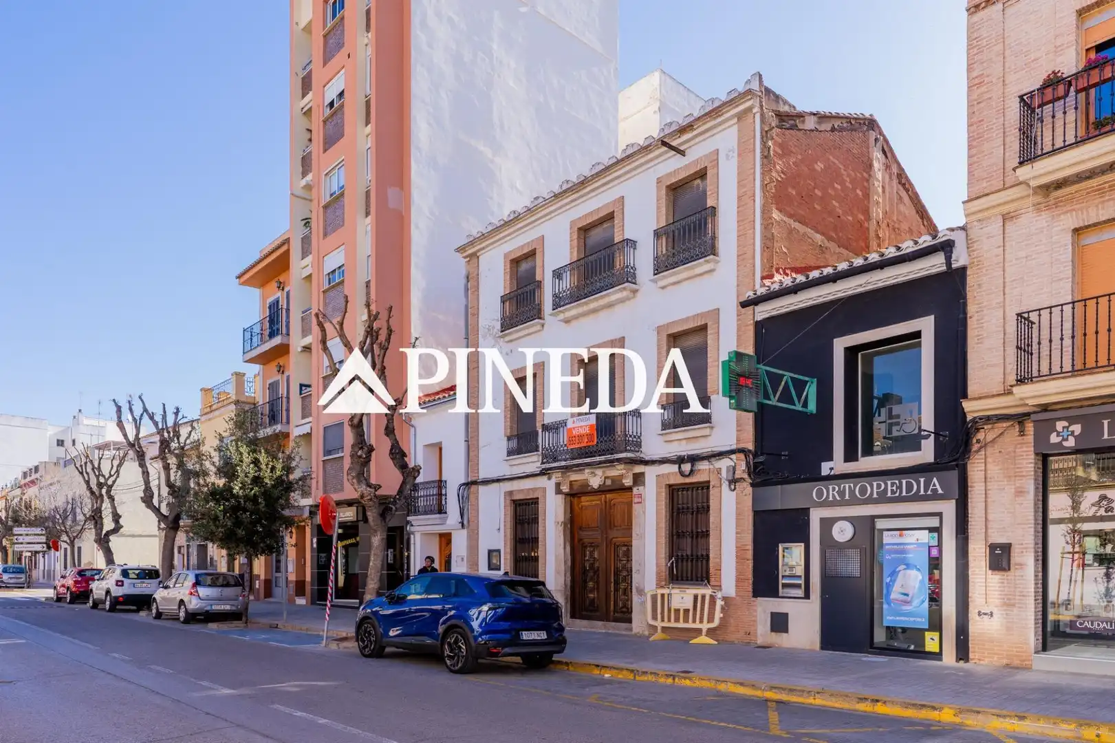 Casa rústica con terraza en venta en Avenida PAIS VALENCIA, imagen 3