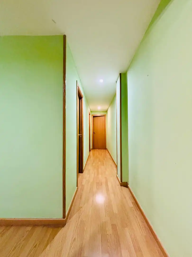 Piso en venta en Girona con Aire acondicionado, Calefacción y Parquet