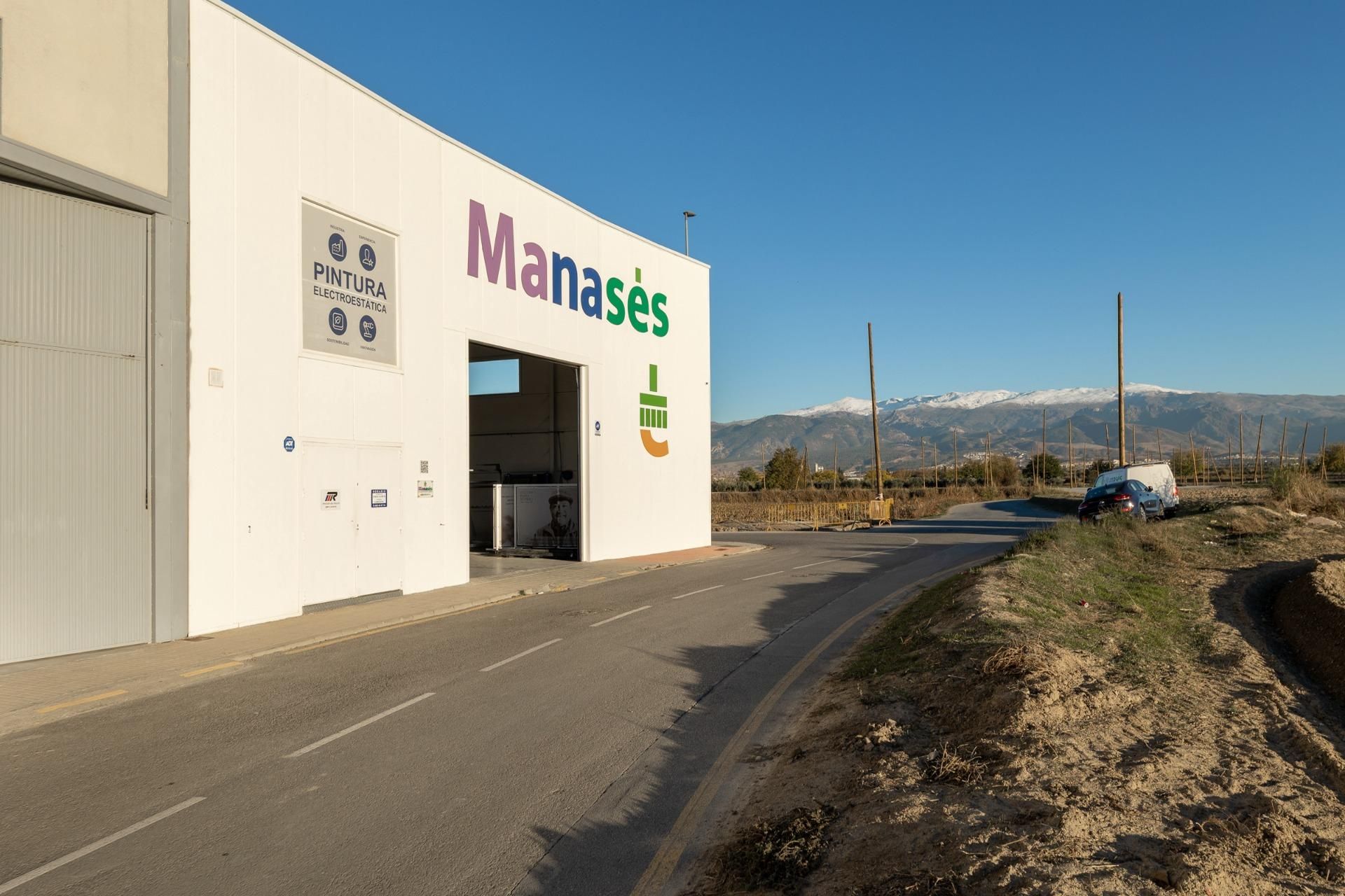 Exterior view of Industrial buildings for sale in Las Gabias