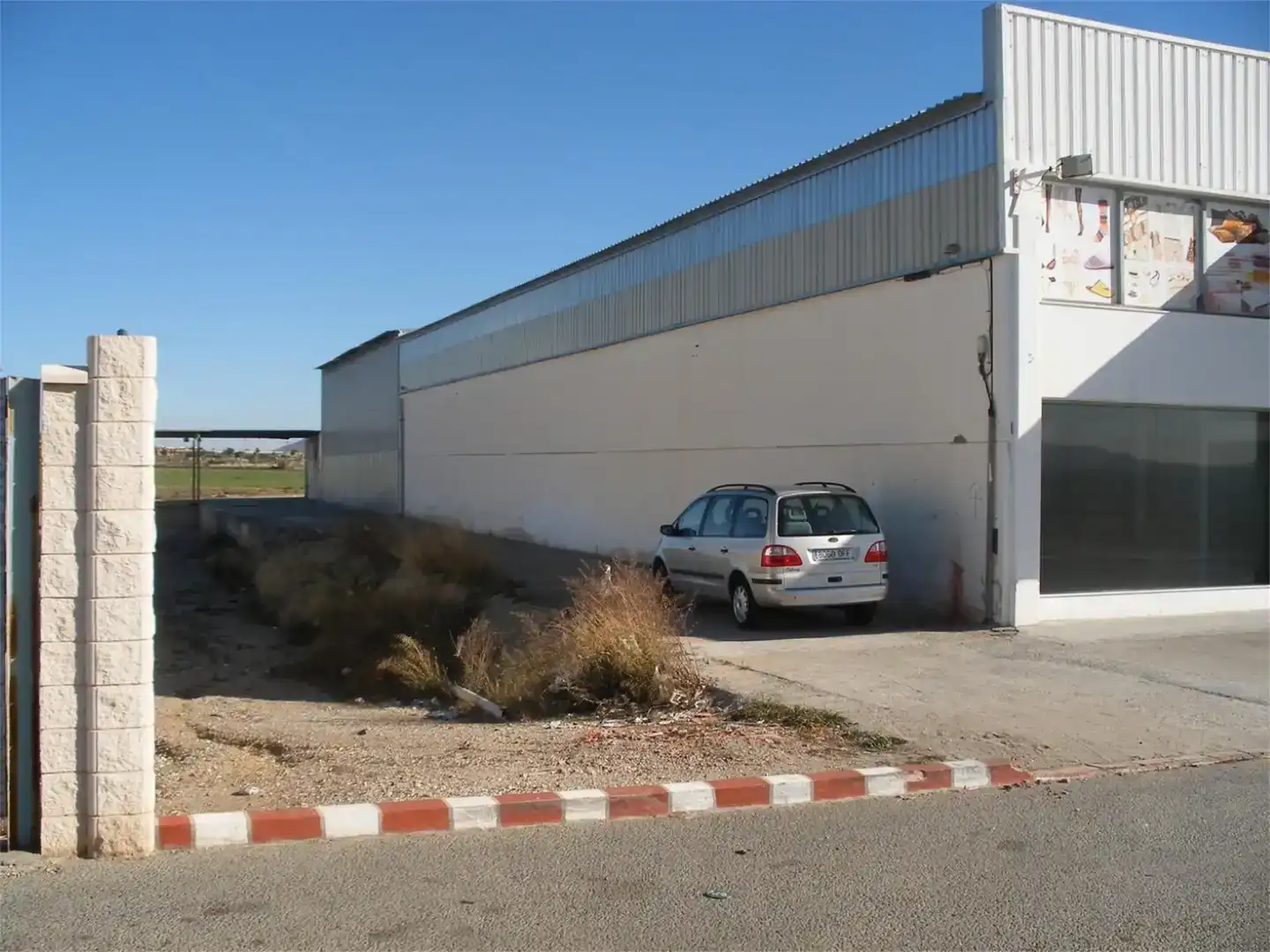 Exterior view of Industrial buildings for sale in Vera