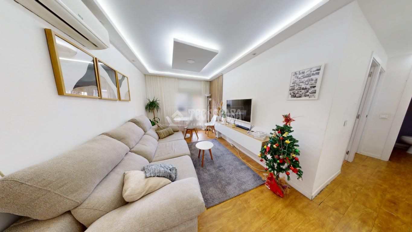 Living room of Flat for sale in Leganés  with Air Conditioner and Terrace