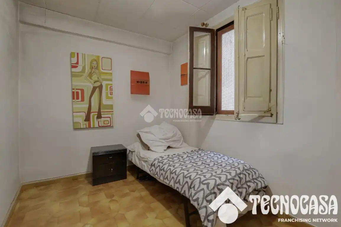 Habitación de Piso en venta en Barcelona con Aire acondicionado y Calefacción