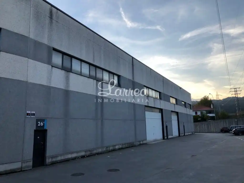Vista exterior de Nau industrial en venda en Amorebieta-Etxano
