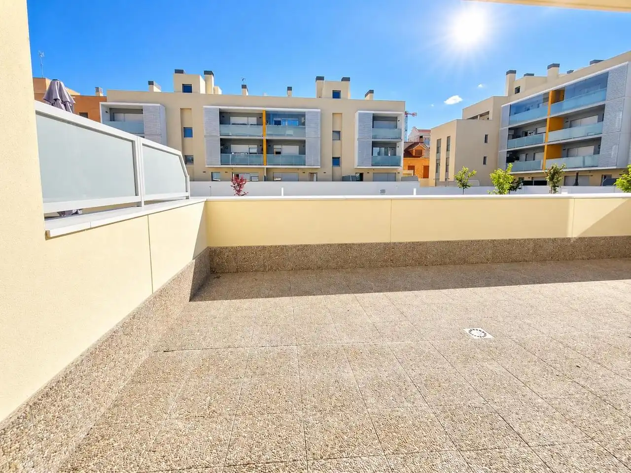 Piso con piscina en venta en Calle Baleares, imagen 3