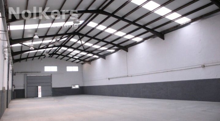 Vista exterior de Nave industrial de alquiler en L'Hospitalet de Llobregat