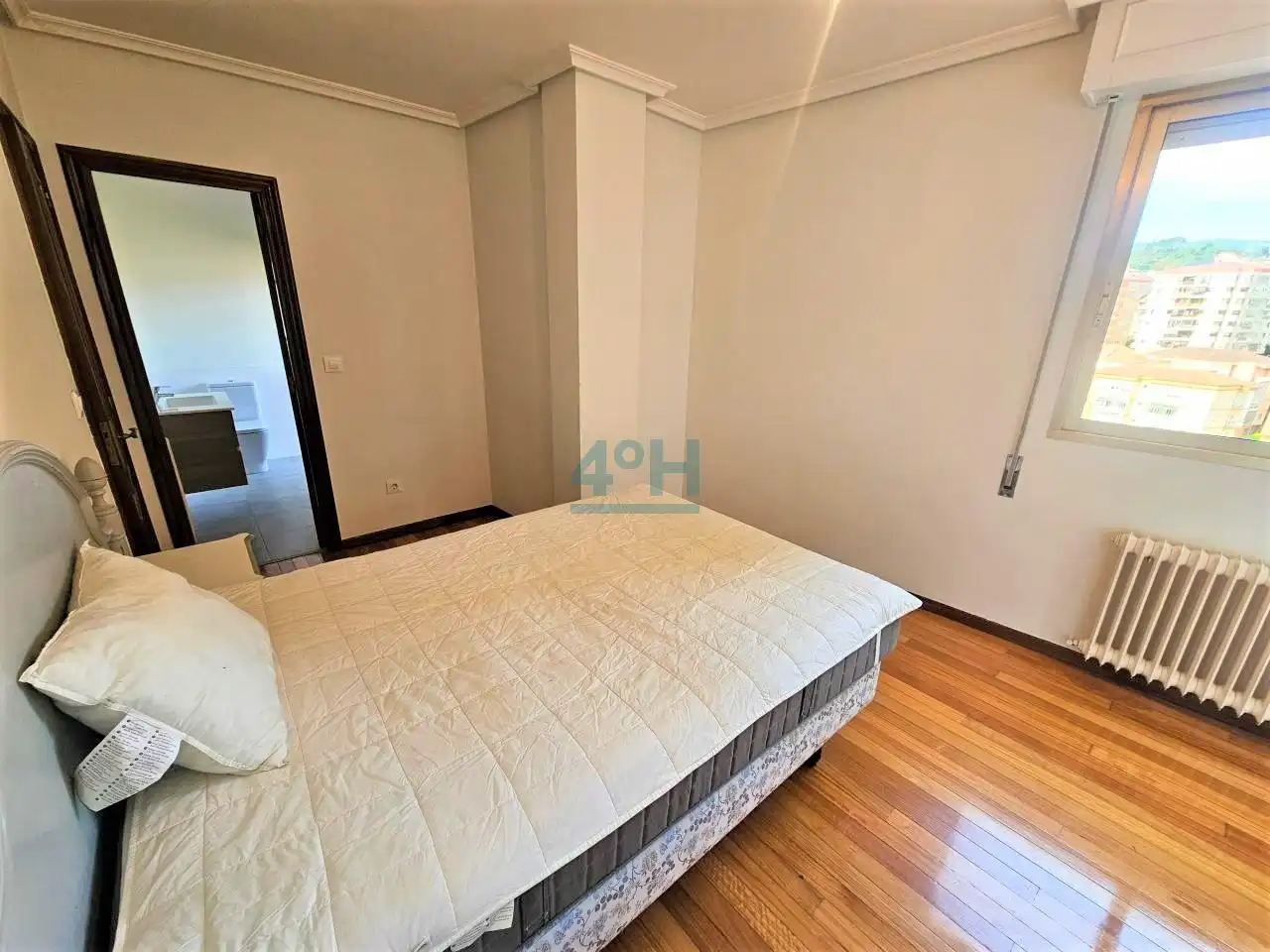 Bedroom of Study for rent in Ourense Capital   with Heating, Storage room and Furnished