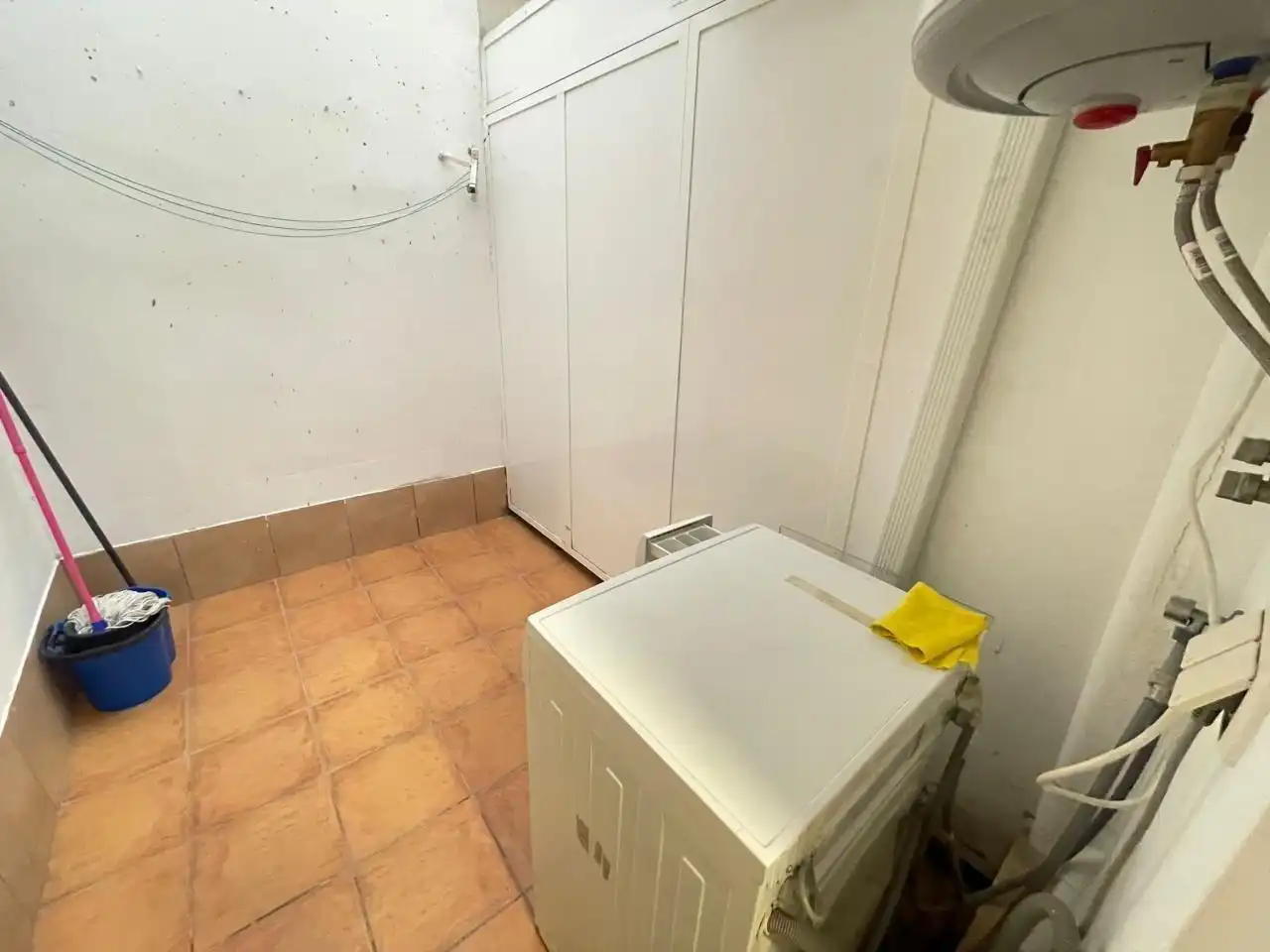 Piso en venta en Ourense Capital  con Calefacción, Terraza y Amueblado