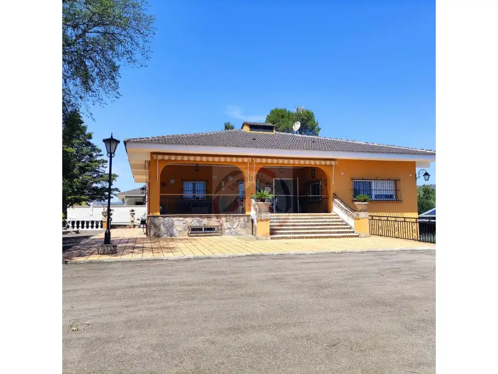 Casa o chalet en venta en Calle Ermita, Bellús